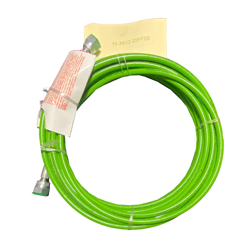 1/8" Air Assisted Airless Fluid Hose – Green Fluid (1885 psi) - Fittings 1/4" x 1/4" NPS Females
