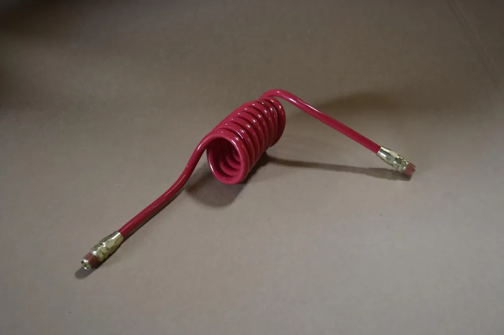 Red Coil Hose 1/4" x 6‘