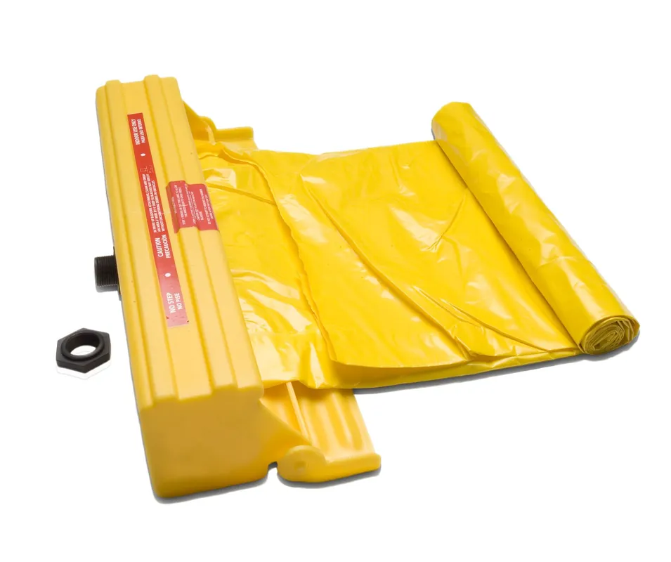 Bladder Attachment for Spill Decks
