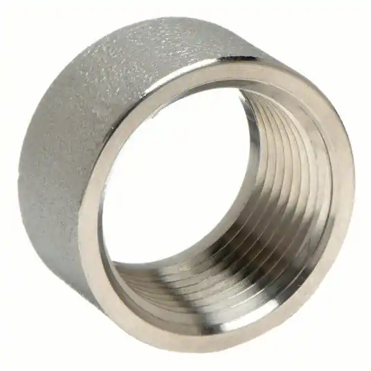 HALF COUPLING SS 304 THD 150 1 1/4