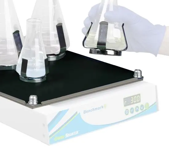 Benchmark Scientific BT3000-MR MAGic Clamp™ Universal Platform for Flasks & Tube Racks, 14" x 12"