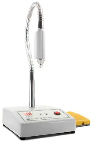 Botron B48614SF Blow-off Ionizing Air Snake with Adjustable Cable/Hose & Foot Switch, 100/240V