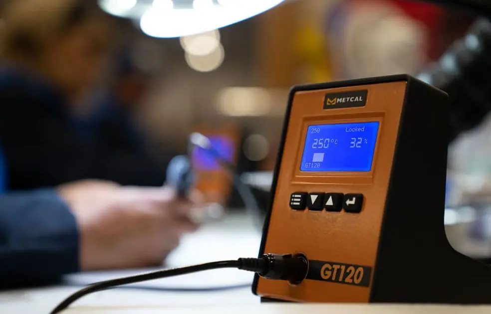 120W Single Port Digital Soldering System