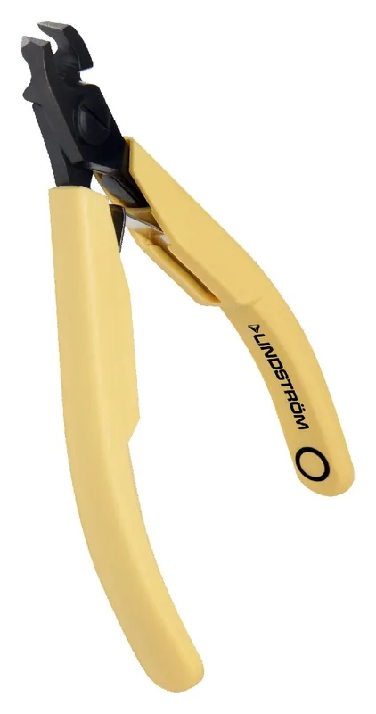 Lindstrom 8211 ESD-Safe Small Angled 20° Oblique Short Head Flush Alloy Steel Cutter with Cushioned Grip Handles, 4.33" OAL