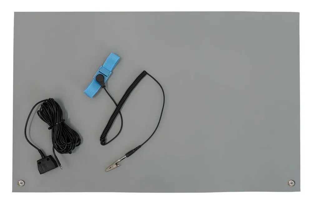 StaticTech Dual-Layer Rubber Anti-Static Workstation Mat Kits