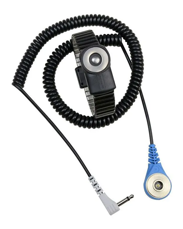Desco Black Metal Wrist Strap with MagSnap® Stud & 6‘ Coil Cord