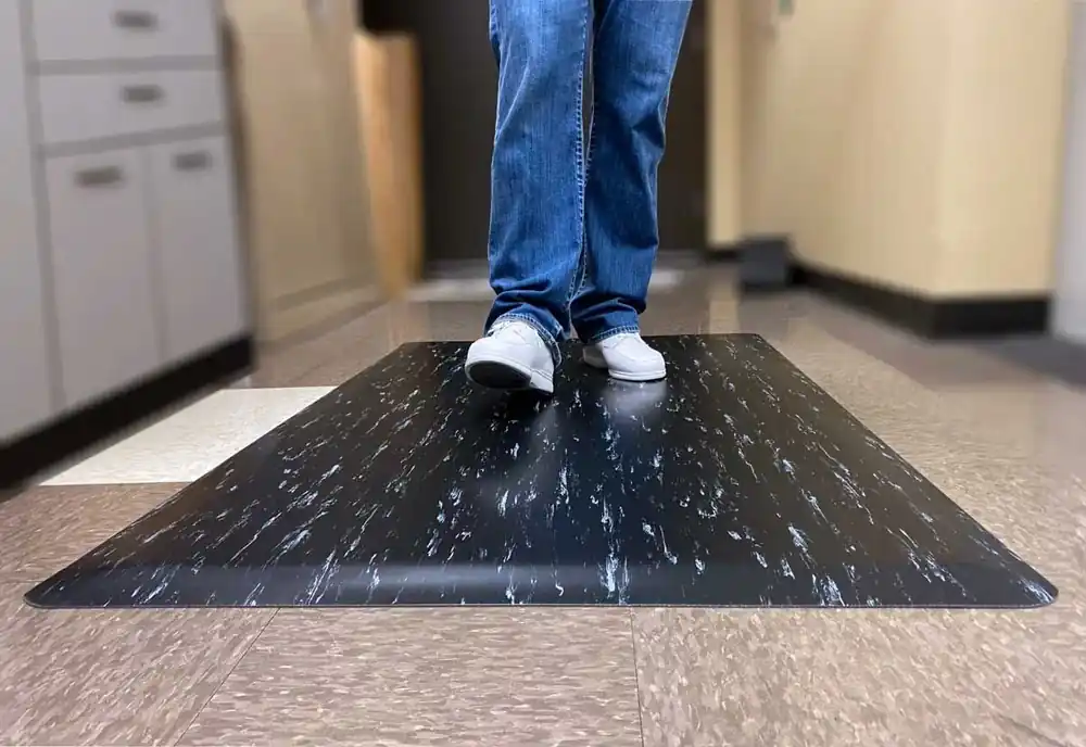 Wearwell 419/420 Tile-Top Anti-Microbial SpongeCote® Beveled Anti-Fatigue Mats