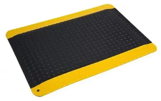 Wearwell 495 Diamond-Plate Select Mats