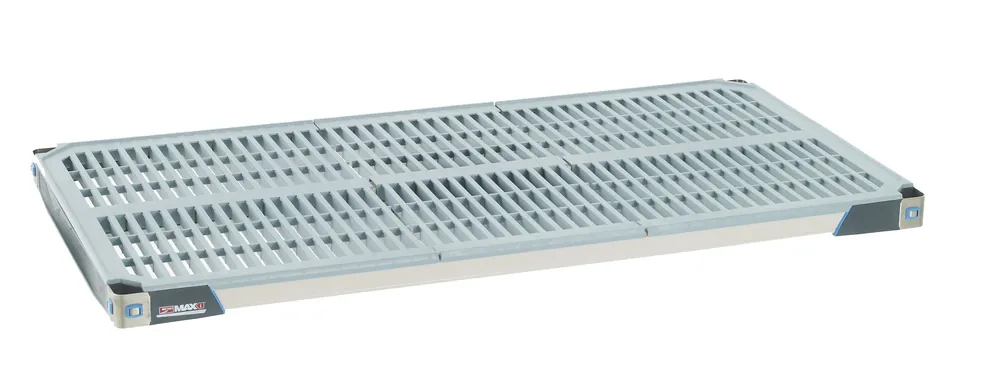 Metro MetroMax® Q Shelves with Grid Mats
