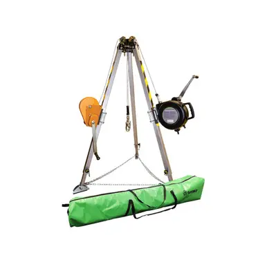 Safewaze 019-11003 - 7‘ Adjustable Tripod Kit with 65‘ 3-Way, 65‘ Material Winch, and Storage Bag